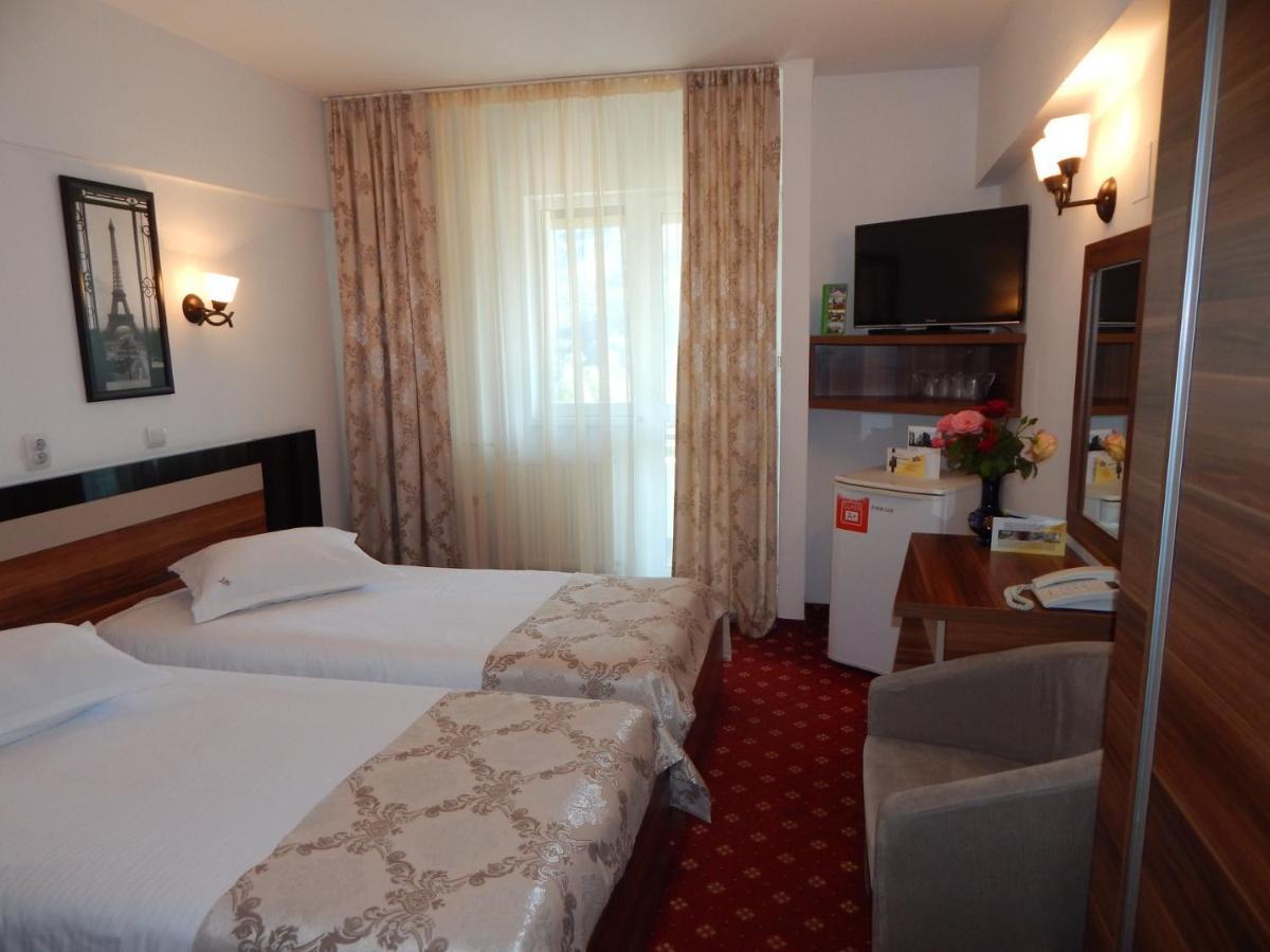 Hotel Traian Caciulata Călimăneşti Exterior foto