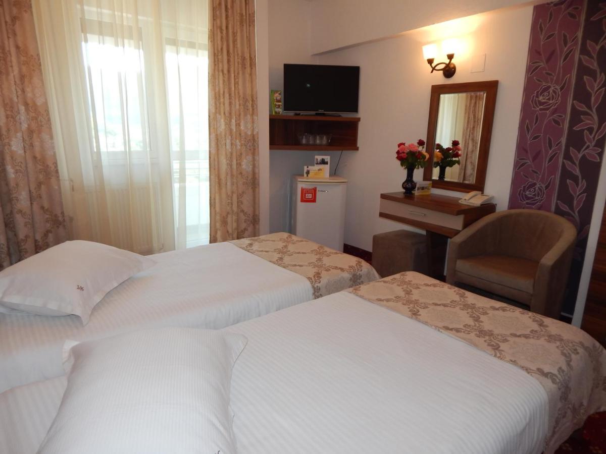 Hotel Traian Caciulata Călimăneşti Exterior foto